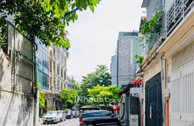 NHÀ HẺM XE TẢI ĐỖ CỬA – THÔNG D2, NGUYỄN GIA TRÍ – GIÁ HƠN 7 TỶ